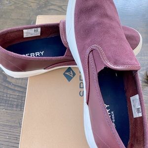 Men’s size 12 sperry slip on